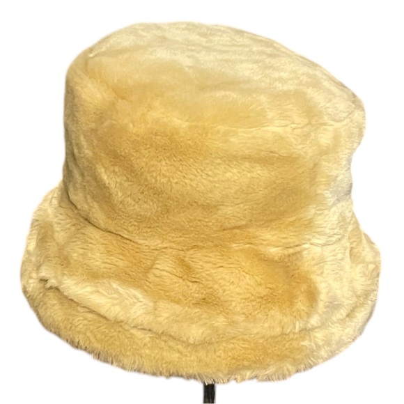 Faux Fur Fluffy Bucket Winter Hat Cream - Picture 6 of 10
